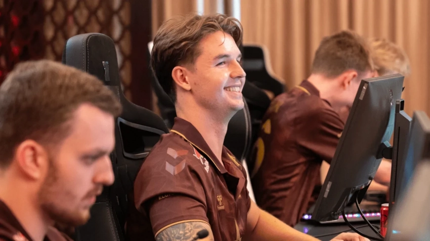 Dev1ce поделился мнением о GamerLegion и матче с Legacy на FISSURE PLAYGROUND 2 по CS2